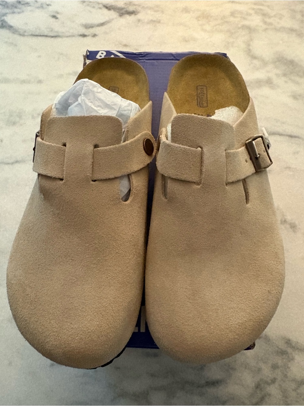 NIB* Birkenstock Women's Suede Clog Mule in Beige - Picture 4 of 4